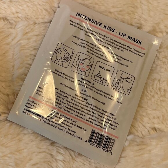 Cosmetics and Jewelry Bundle NWT - Picture 3 of 3